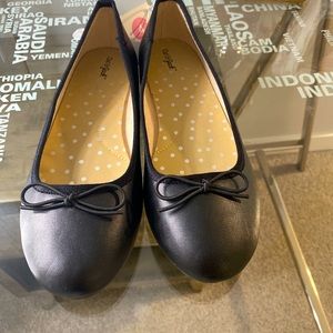 Cat & Jack Girls shoes.